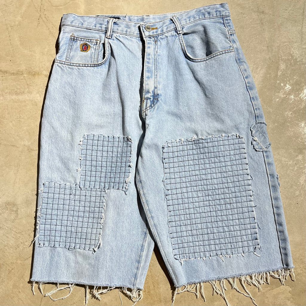 Skull Shorts 30"