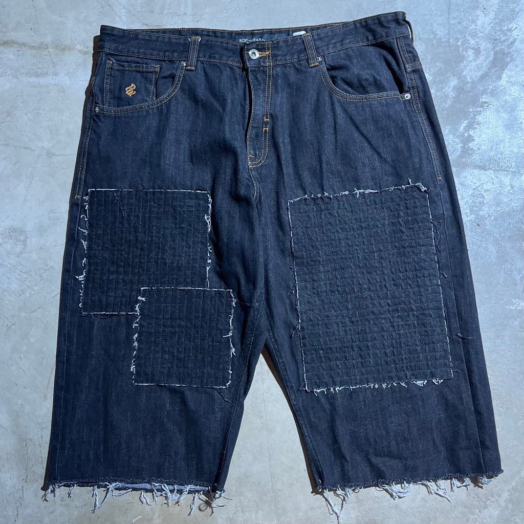 Skull Short 40"