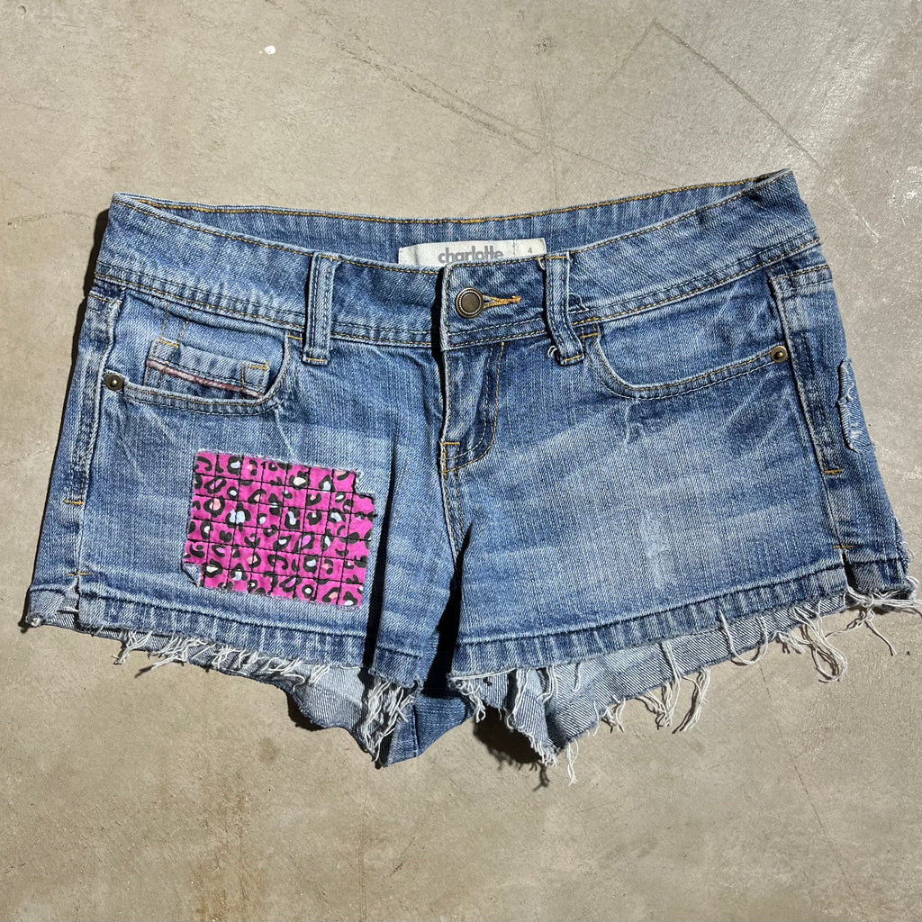 Skull Booty Short 29"