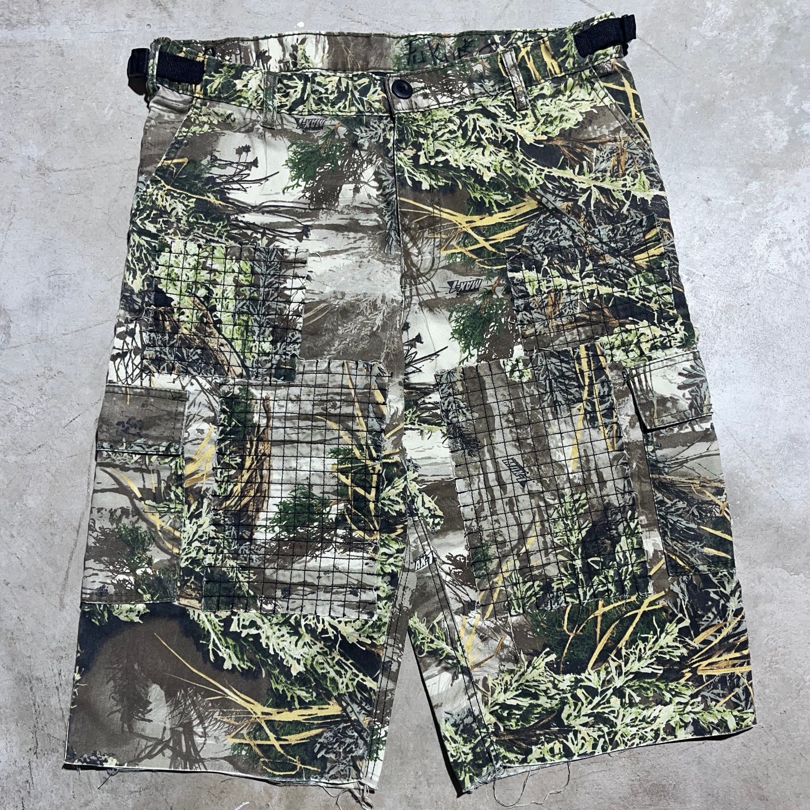 Skull Shorts 36"