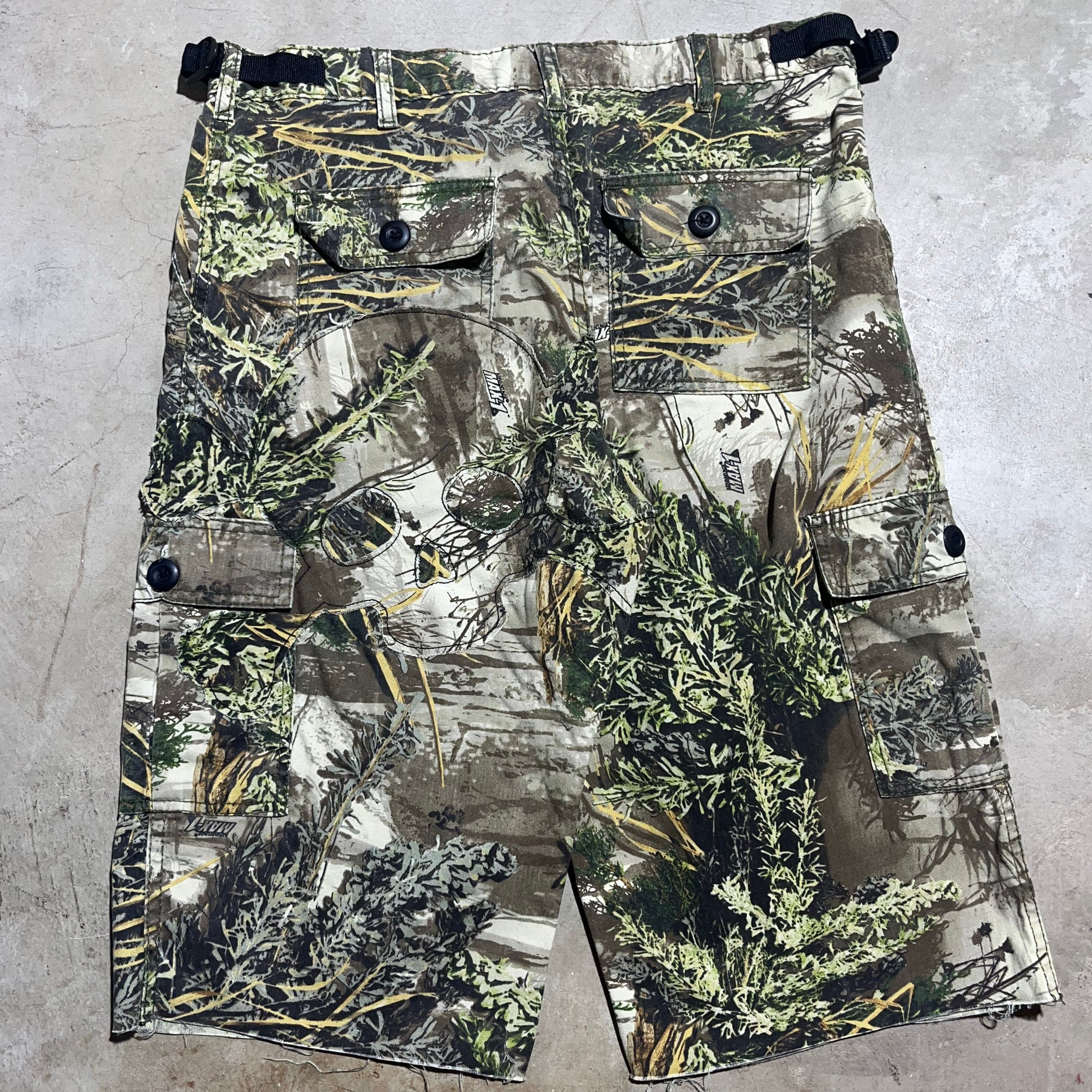 Skull Shorts 36"