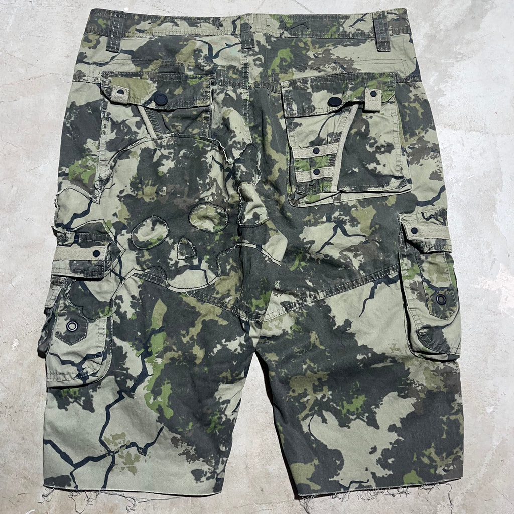 Skull Shorts 34"